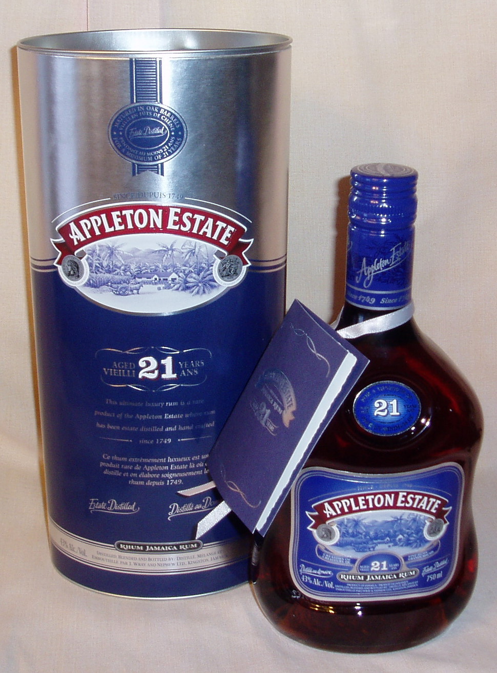 Rum Review: Appleton Estate 21 Yr Old Rum « The Rum Howler Blog