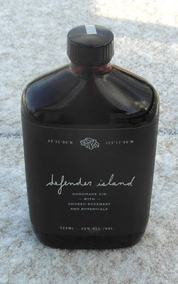 Defender Island SAM_2364